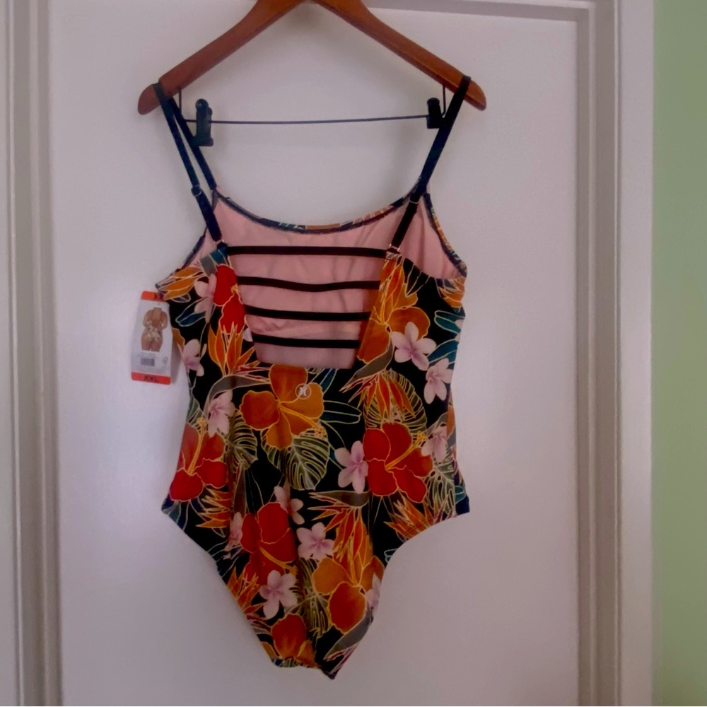 New Hurley multicolored floral one piece bathing suit - Picture 2 of 4